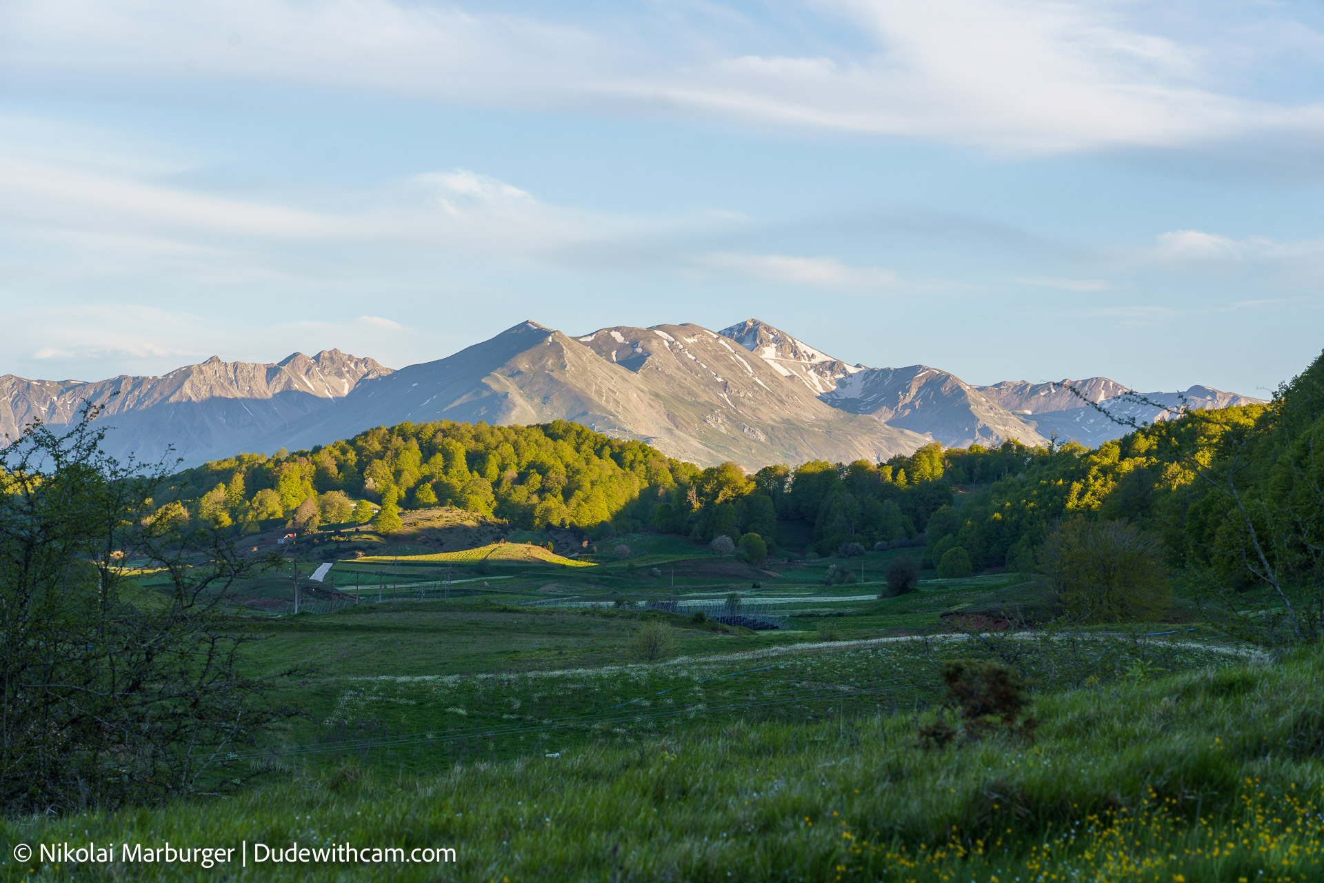 This was a beautiful campspot we found iun the Pindus mountain range. We had a stunning sunset there, making the scenery even more spectacular.